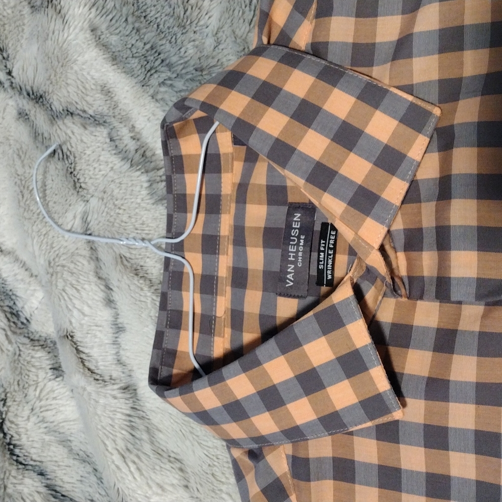 Van Heusen Men's Dress Shirt